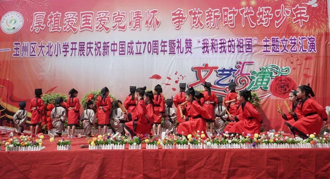 三门:大棚瓜苗嫁接忙
